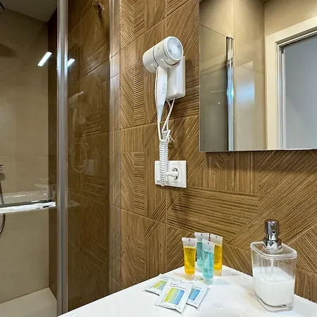 Apartamentos Las Acacias Cordova Esterno foto