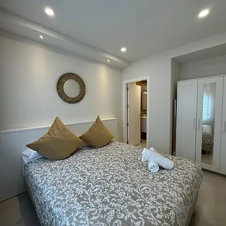 Apartamentos Las Acacias Cordova Esterno foto